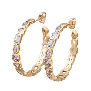✨ NWT Gold-Tone CZ Hoop Earrings – 1.75 Inch Statement Hoops – Elegant Sparkling
